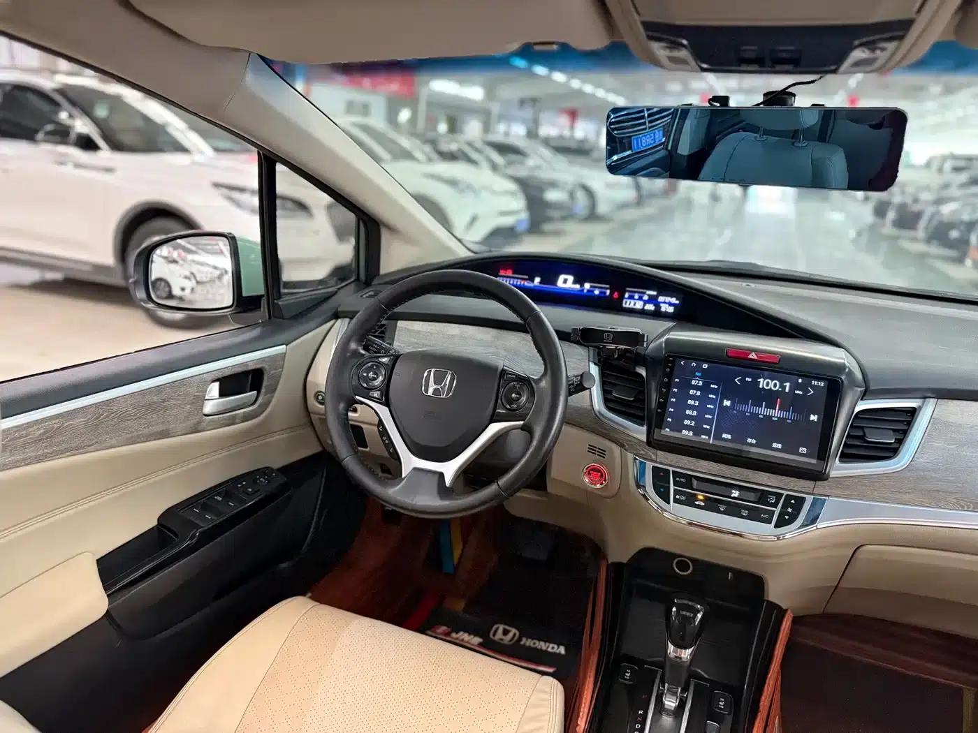 Jade 2017 210TURBO CVT Luxury Edition 5-seater — миниатюра 12