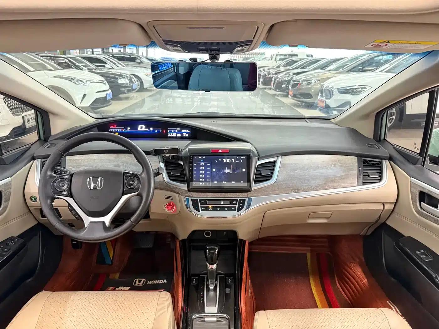 Jade 2017 210TURBO CVT Luxury Edition 5-seater — миниатюра 7