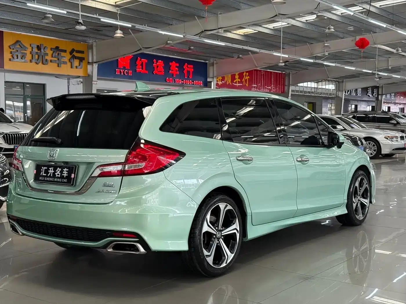 Jade 2017 210TURBO CVT Luxury Edition 5-seater — миниатюра 10