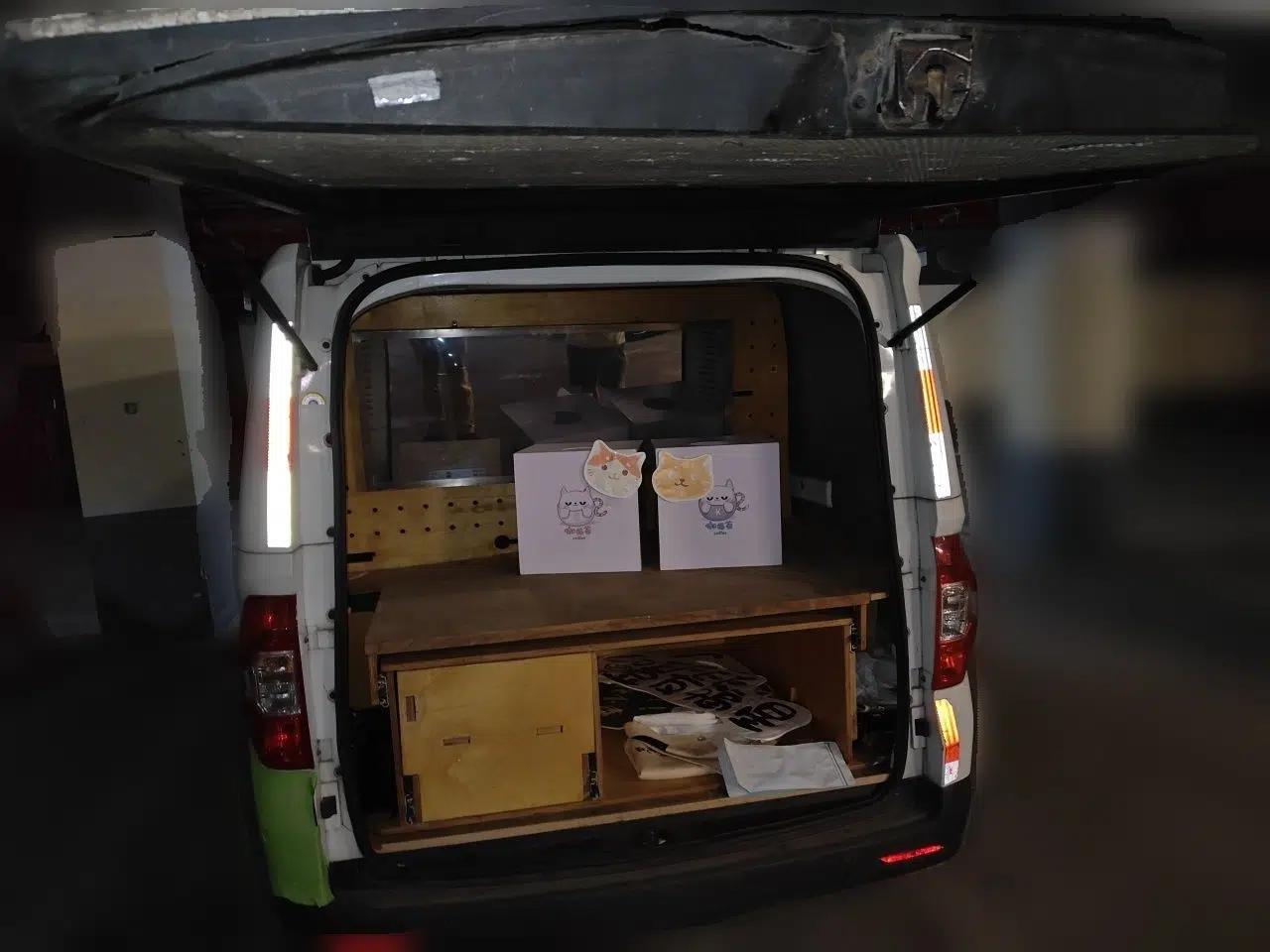 SAIC MAXUS EV30 2019 City Logistics Vehicle - Express Version Short Wheelbase Mengguli 35 kWh — миниатюра 20