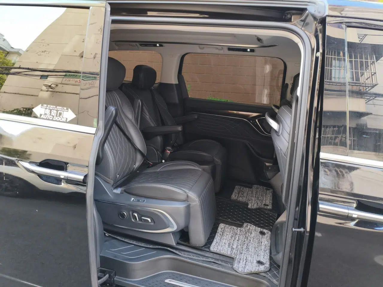 SAIC MAXUS G90 2022 2.0T Xingyun Seven-Seater Version — миниатюра 18