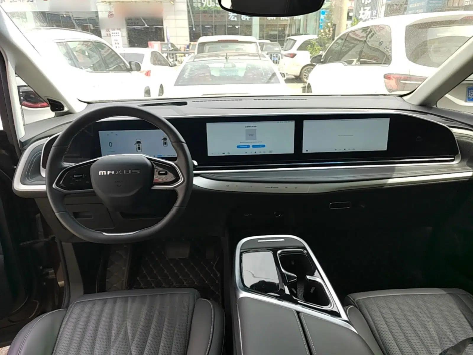 SAIC MAXUS G90 2024 2.0T Xinghan Seven-Seater Version — миниатюра 13