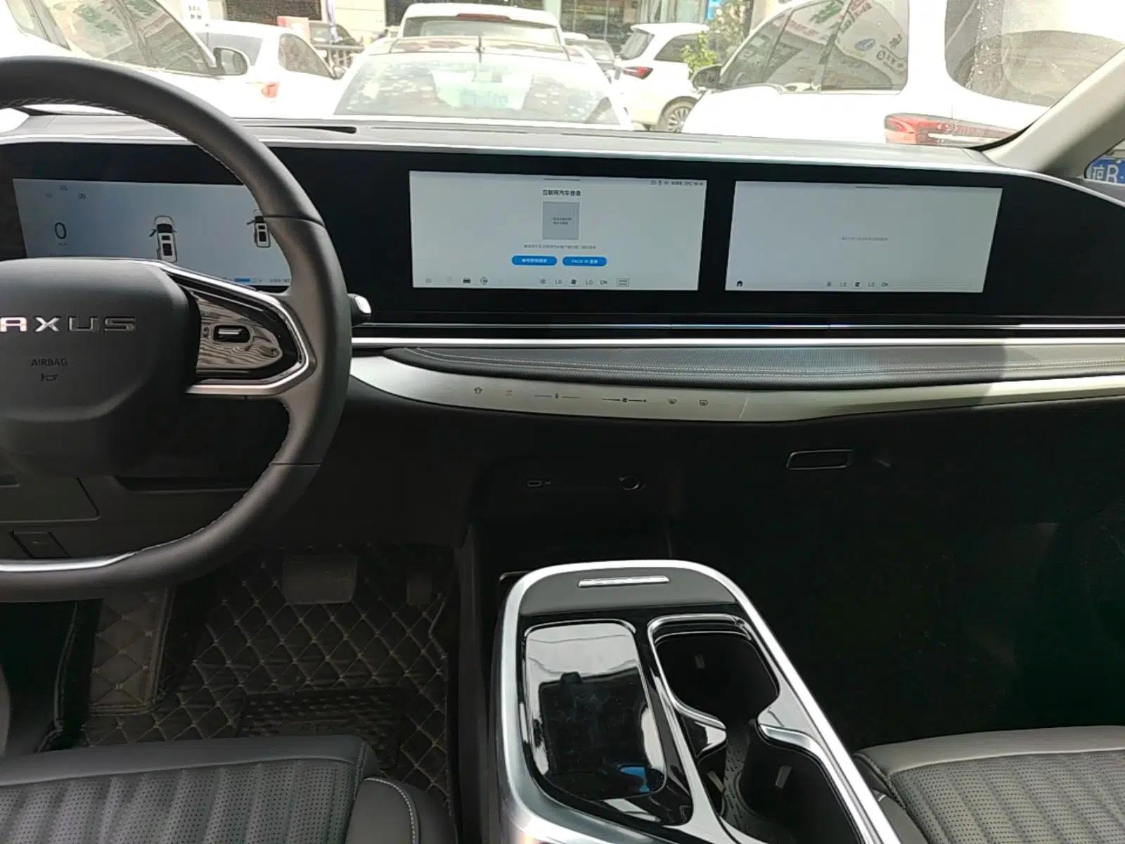 SAIC MAXUS G90 2024 2.0T Xinghan Seven-Seater Version — миниатюра 16