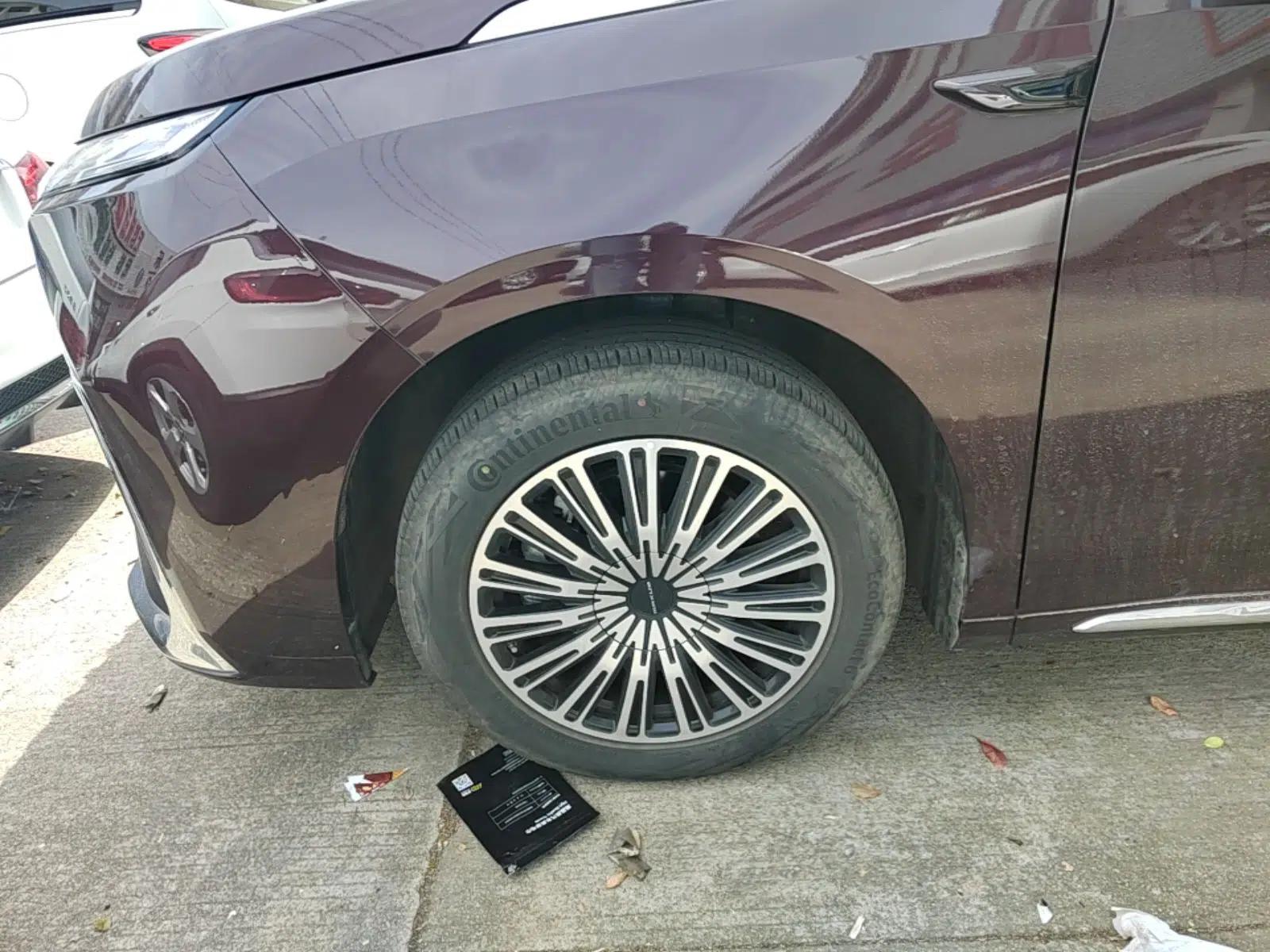 SAIC MAXUS G90 2024 2.0T Xinghan Seven-Seater Version — миниатюра 8