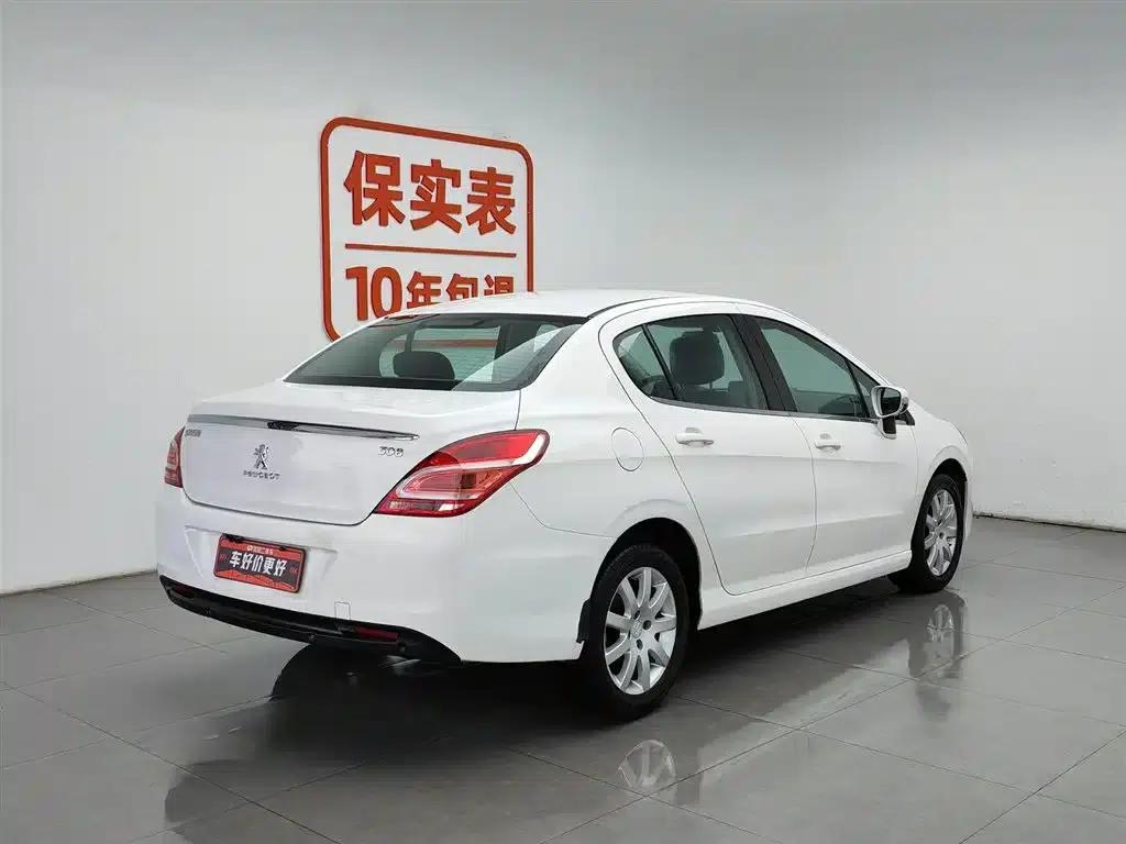 Peugeot 308 2013 1.6L Automatic Fashion Edition — миниатюра 2