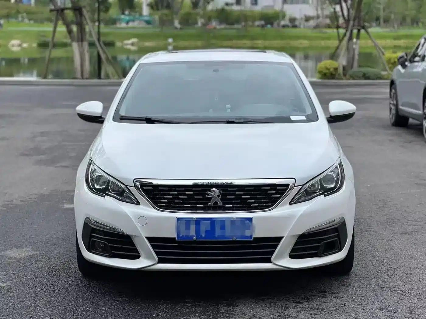 Peugeot 308 2019 1.6L Automatic Luxury Edition (National V Emission Standard) — миниатюра 2