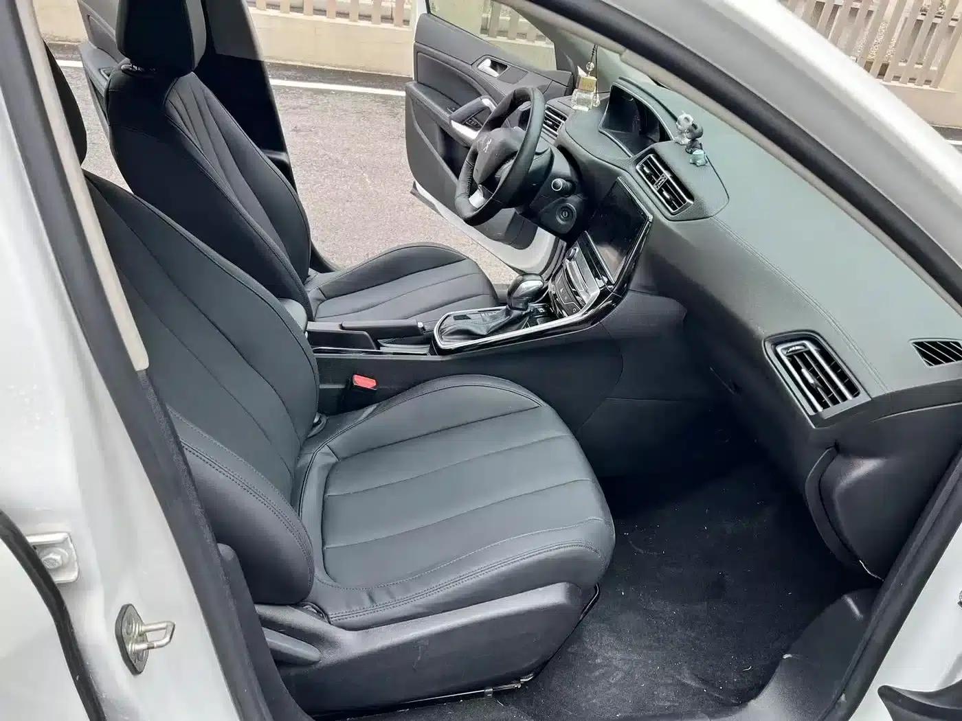 Peugeot 308 2019 1.6L Automatic Luxury Edition (National V Emission Standard) — миниатюра 8