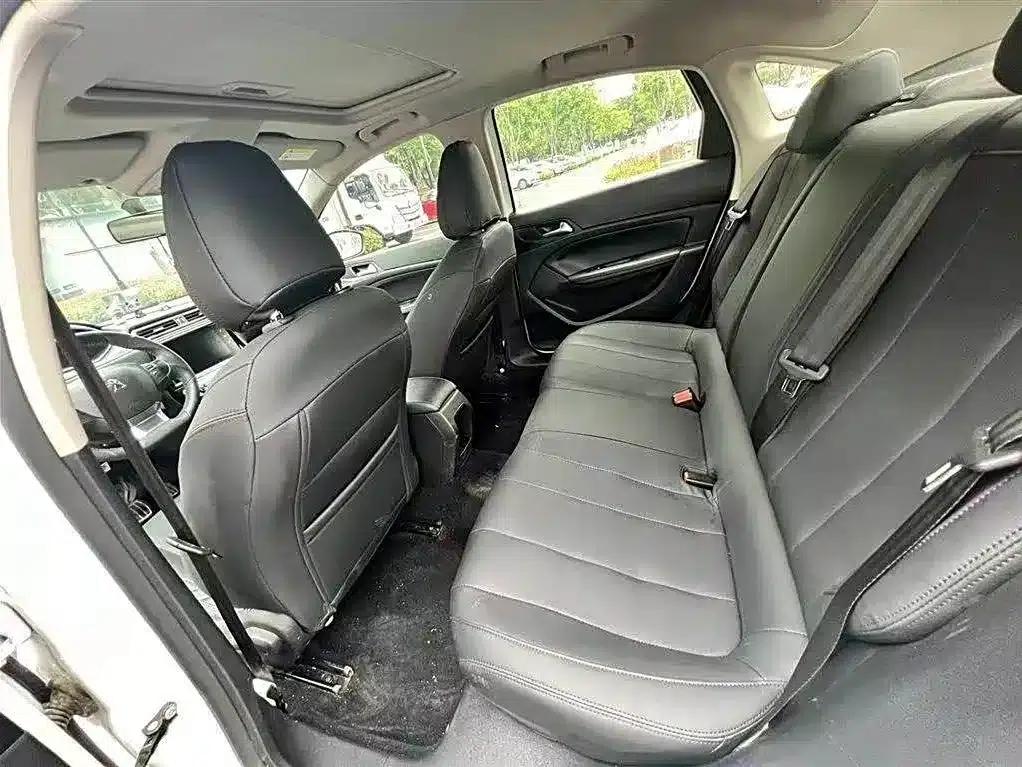 Peugeot 308 2019 1.6L Automatic Luxury Edition (National V Emission Standard) — миниатюра 9