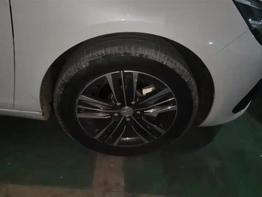Peugeot 308 2019 230THP Automatic Luxury Edition (China VI Emission Standard) — миниатюра 6