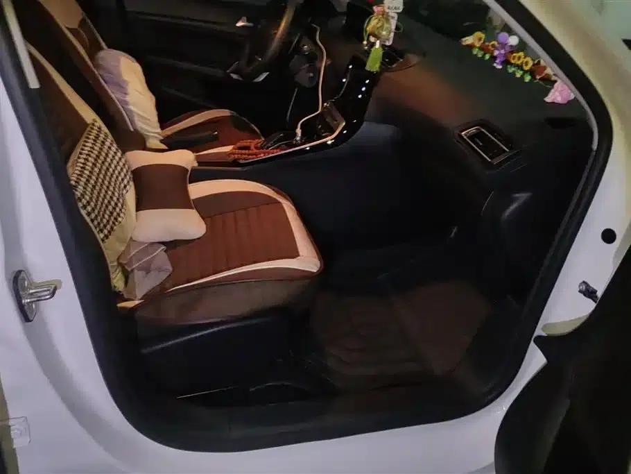 Peugeot 308 2019 230THP Automatic Luxury Edition (China VI Emission Standard) — миниатюра 8
