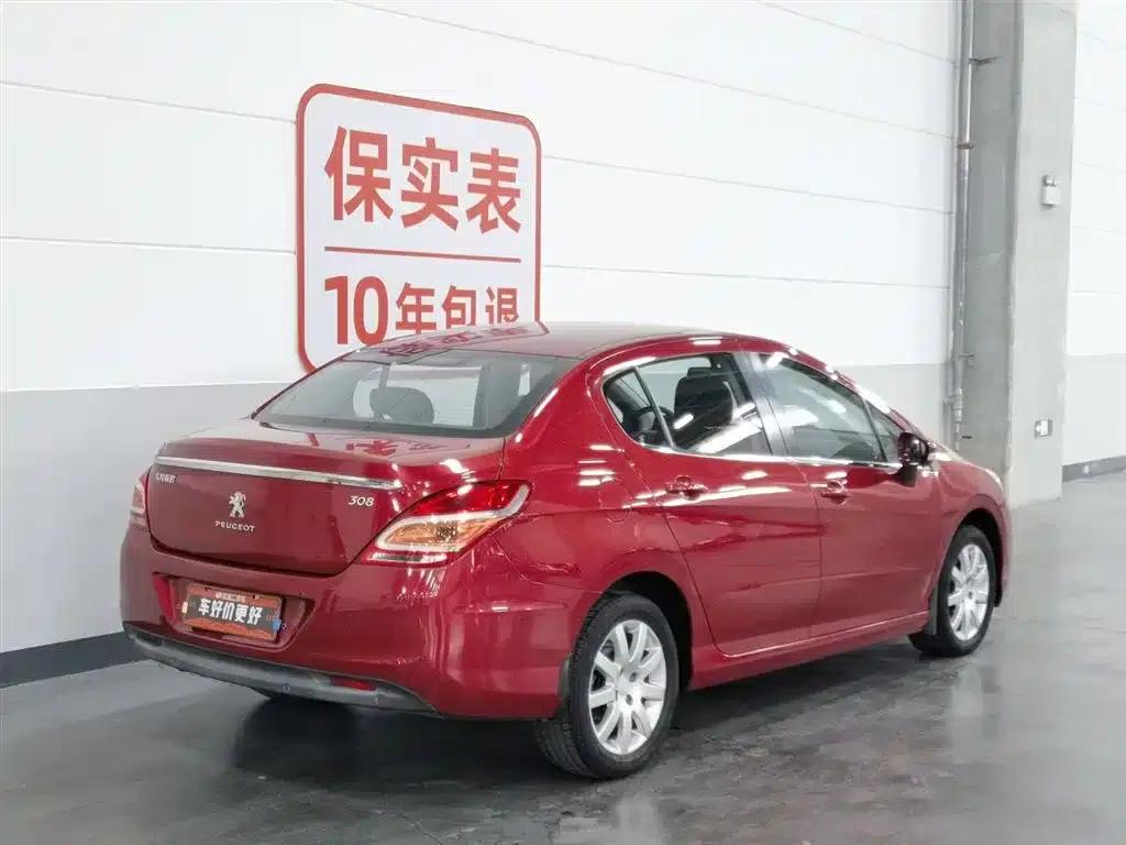 Peugeot 308 2012 1.6L Manual Premium Edition — миниатюра 2
