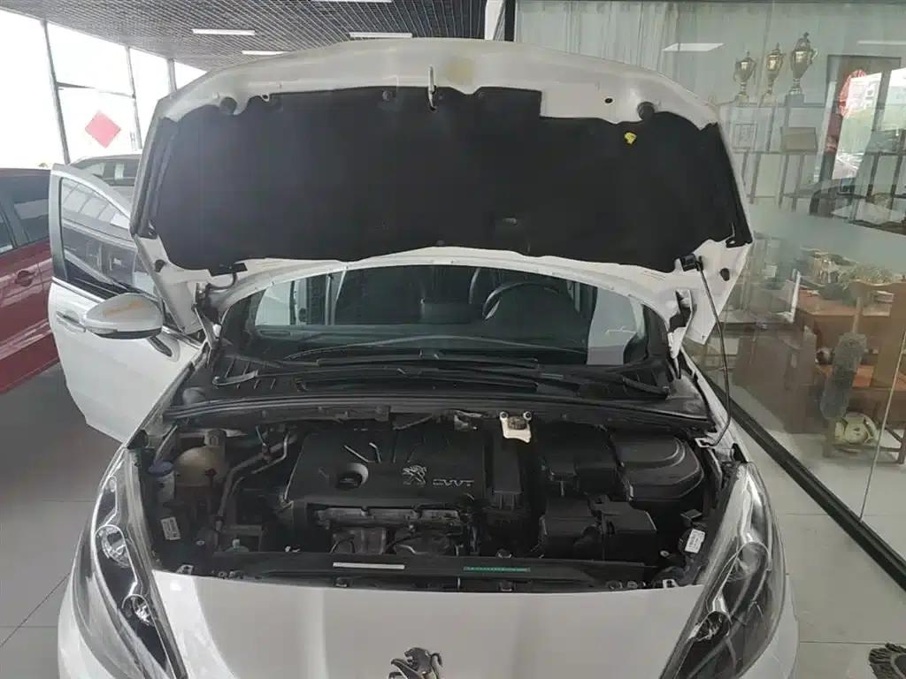 Peugeot 308 2014 Enjoy Edition Classic 1.6L Automatic Premium Model — миниатюра 20