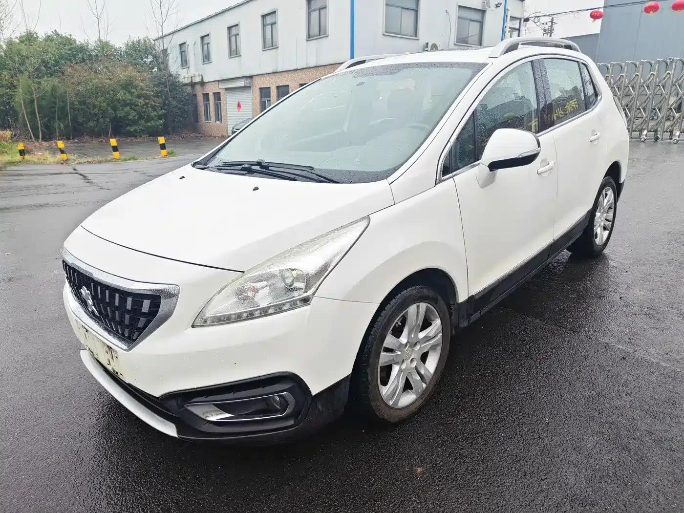Peugeot 3008 2016 2.0L Automatic Standard Edition — миниатюра 1