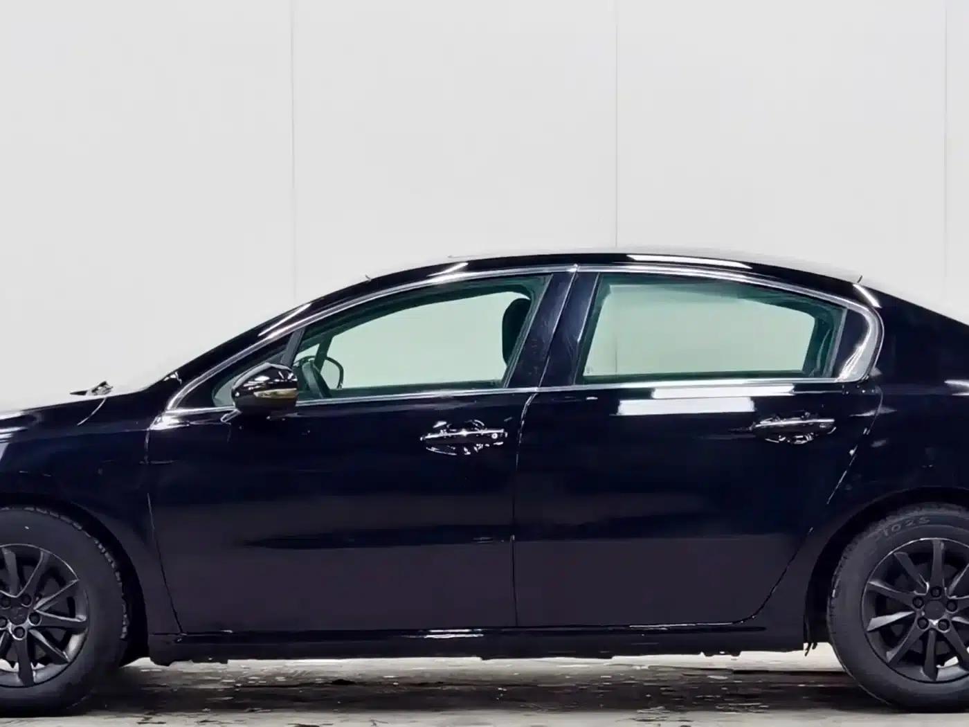 Peugeot 508 2013 2.0L 2nd Anniversary Edition with Automatic Sunroof Classic Version — миниатюра 7