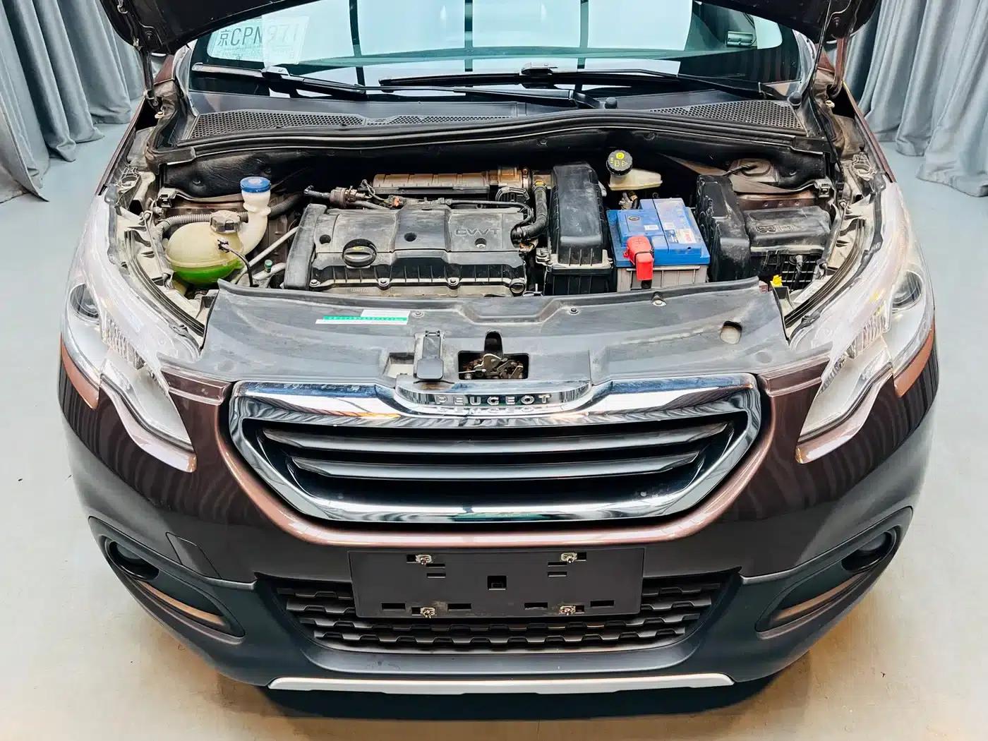 Peugeot 2008 2014 Model 1.6L Automatic Trend Edition — миниатюра 11
