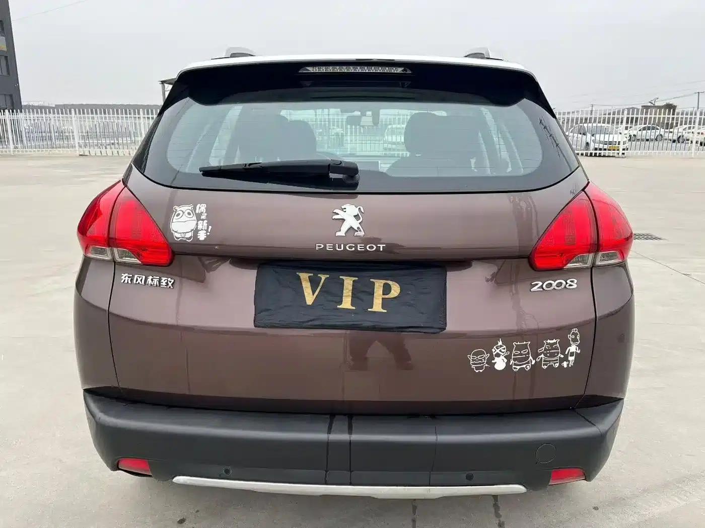 Peugeot 2008 2014 Model 1.6L Automatic Fashion Edition — миниатюра 4