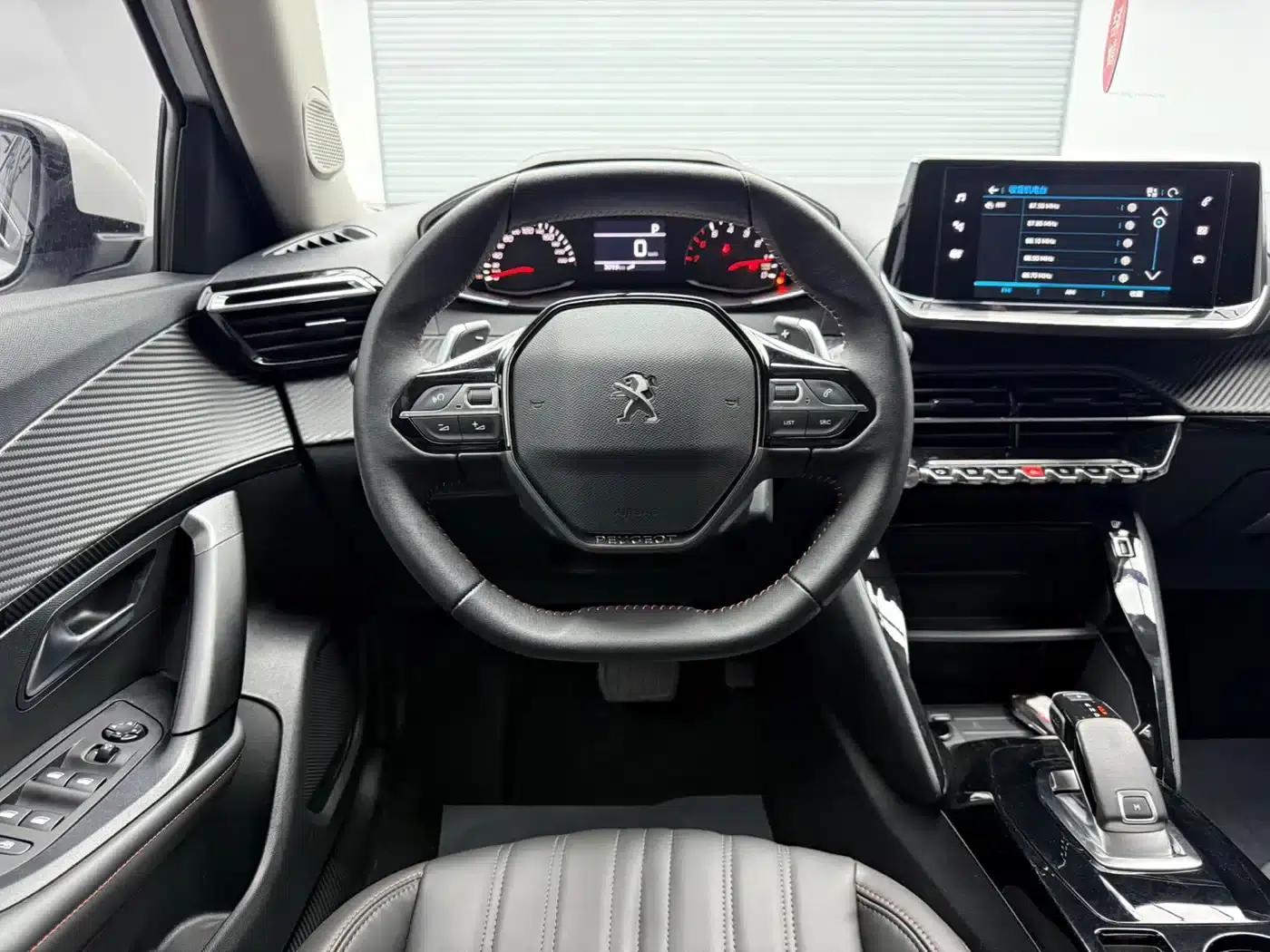 Peugeot 2008 2022 230THP THE ONE — миниатюра 12