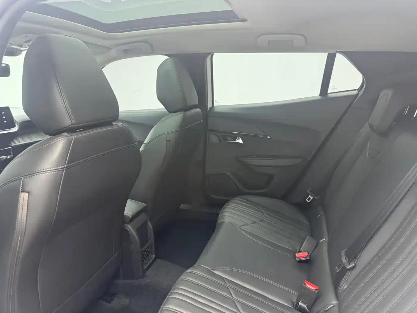 Peugeot 2008 2022 230THP THE ONE — миниатюра 7