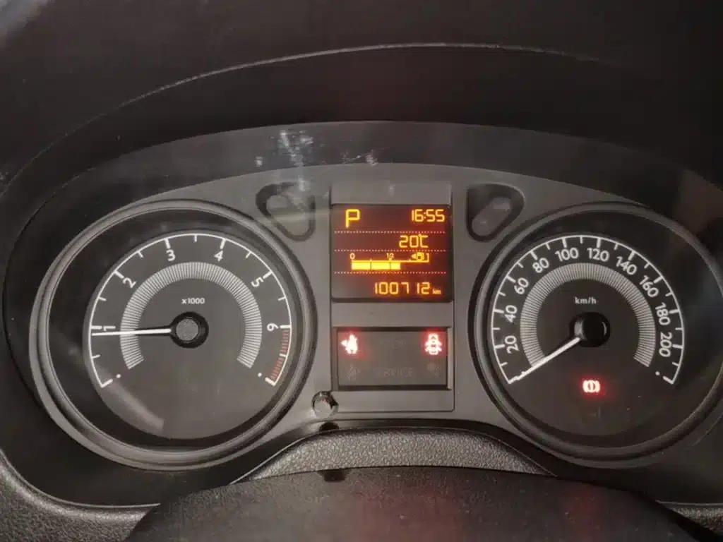 Peugeot 301 2016 1.6L Automatic Comfort Edition — миниатюра 12