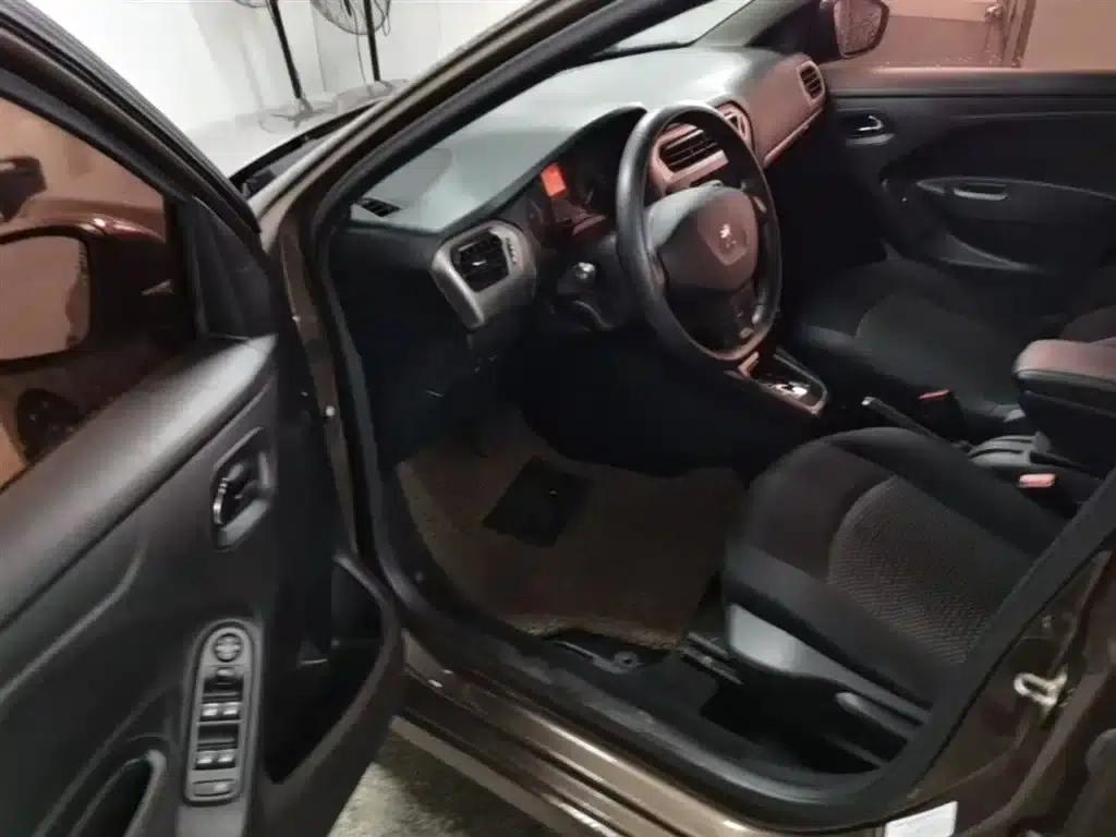 Peugeot 301 2016 1.6L Automatic Comfort Edition — миниатюра 16