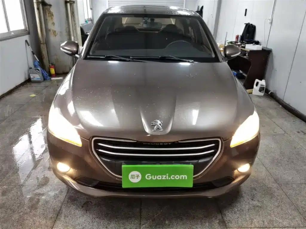Peugeot 301 2016 1.6L Automatic Comfort Edition — миниатюра 3