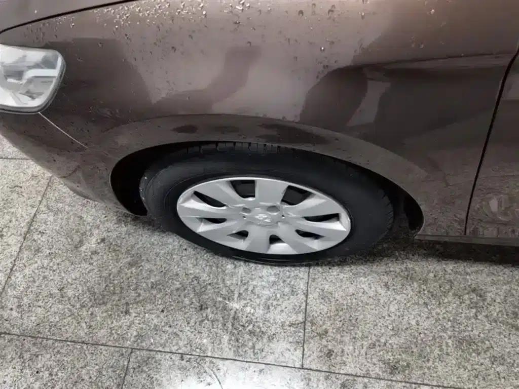 Peugeot 301 2016 1.6L Automatic Comfort Edition — миниатюра 23