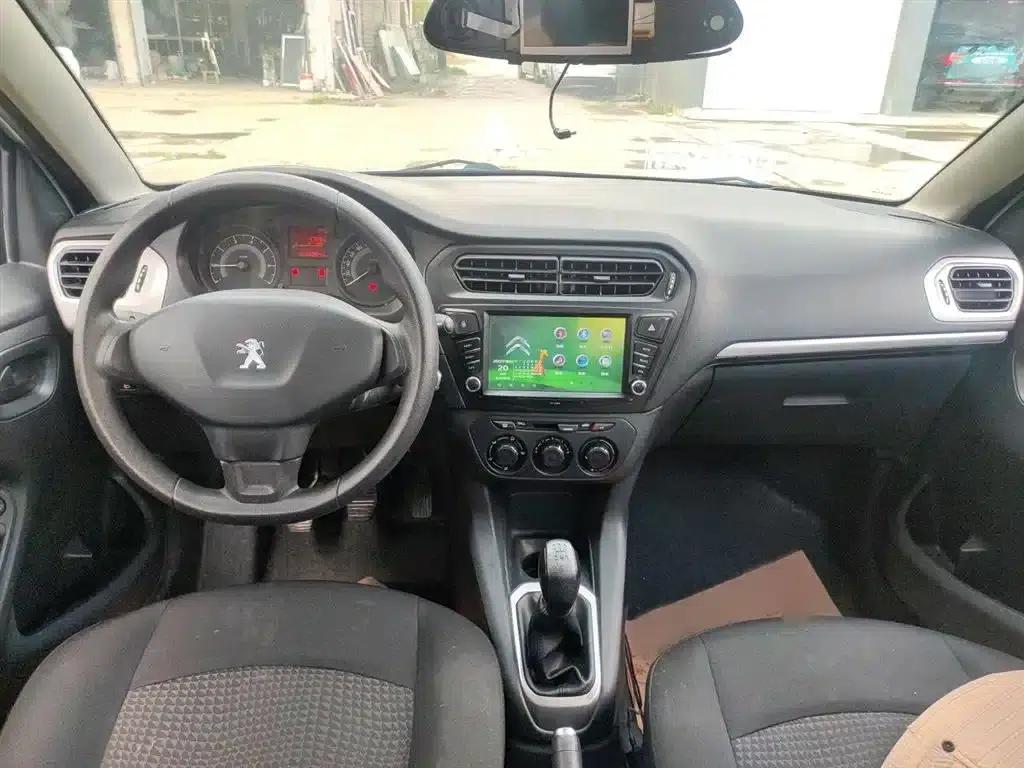 Peugeot 301 2014 1.6L Manual Comfort Edition — миниатюра 8
