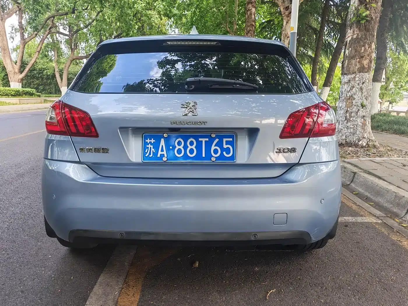 Peugeot 308S 2015 1.6L Manual Comfort Edition — миниатюра 8