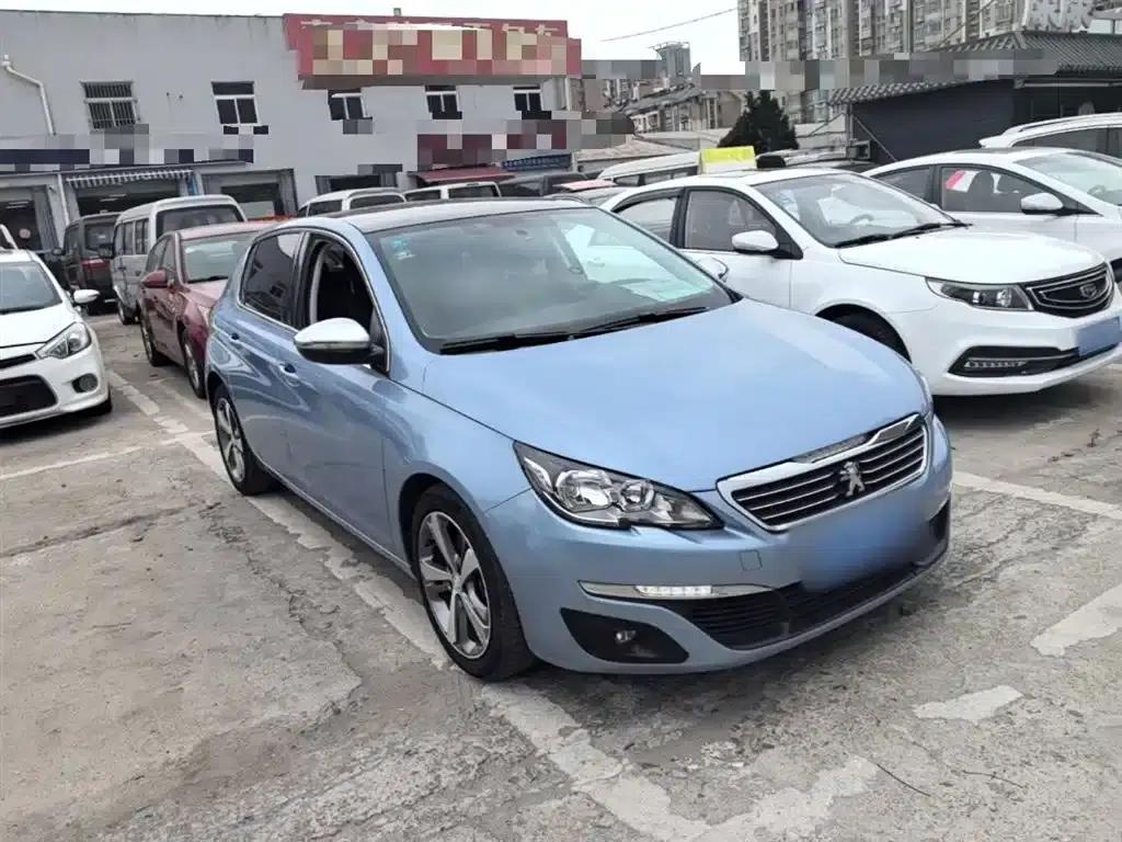 Peugeot 308S 2015 1.6T Automatic Sporty Edition — миниатюра 4