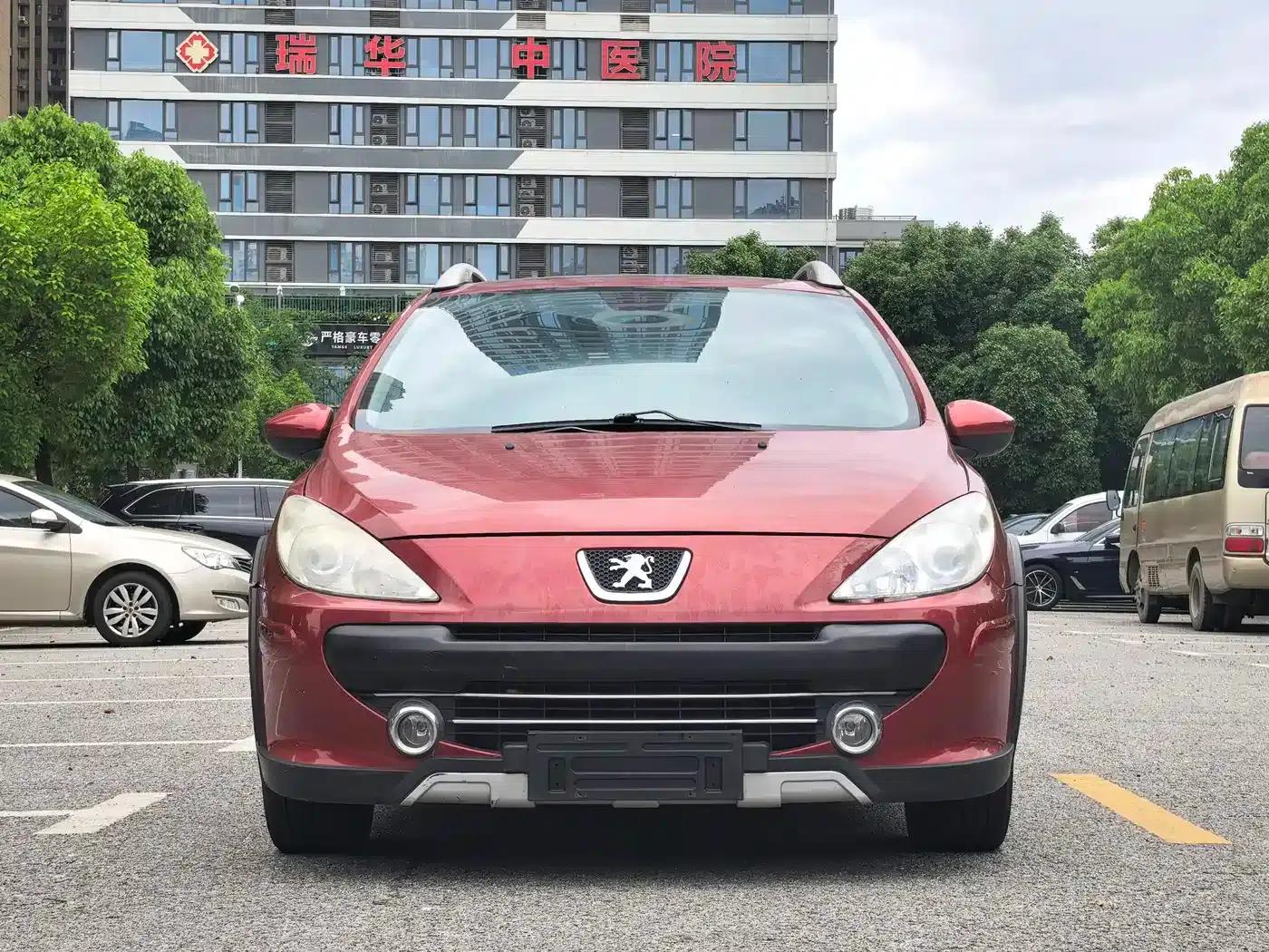 Peugeot 307 2013 1.6L Automatic Cross — миниатюра 2