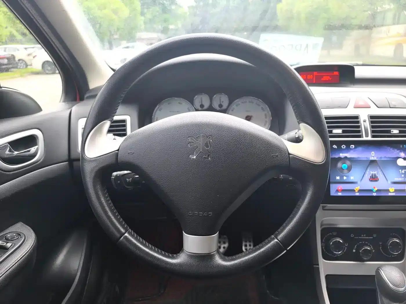 Peugeot 307 2013 1.6L Automatic Cross — миниатюра 8