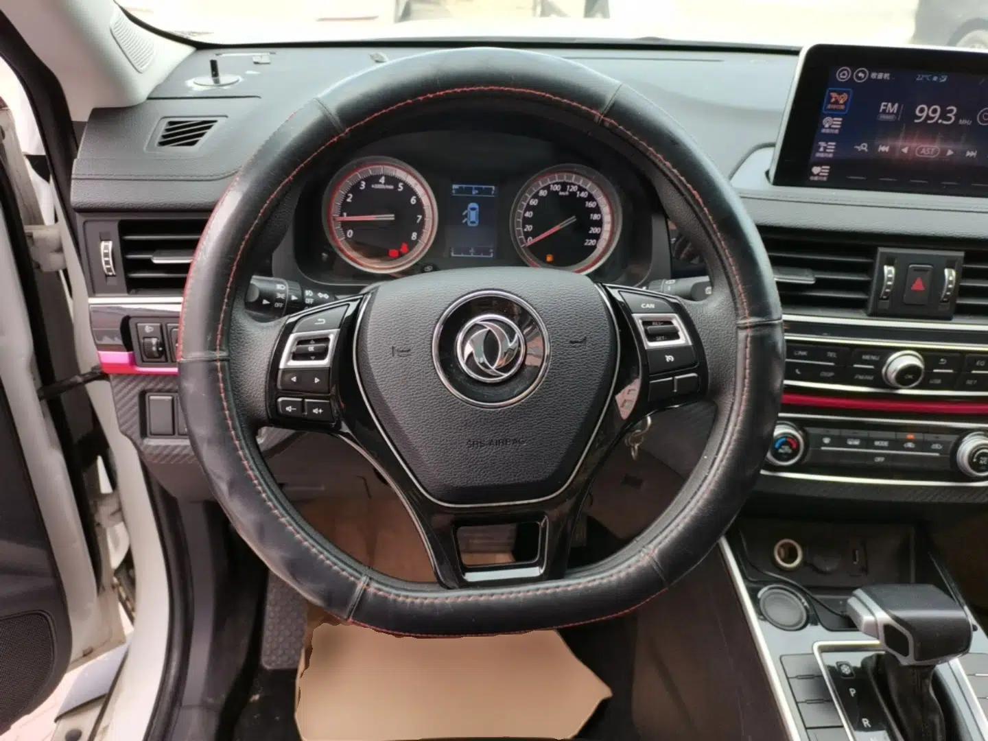FORTHING Joyear X5 2017 Enjoy Series 1.6L CVT Luxury Model — миниатюра 14