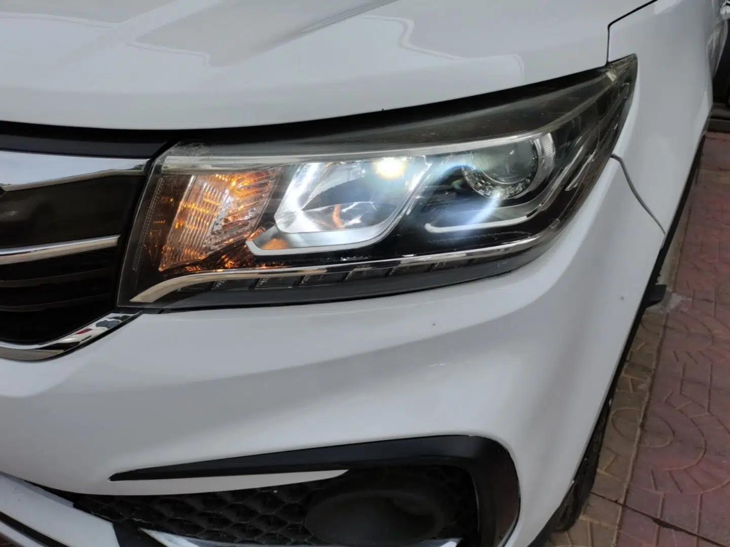 FORTHING Joyear X5 2017 Enjoy Series 1.6L CVT Luxury Model — миниатюра 9