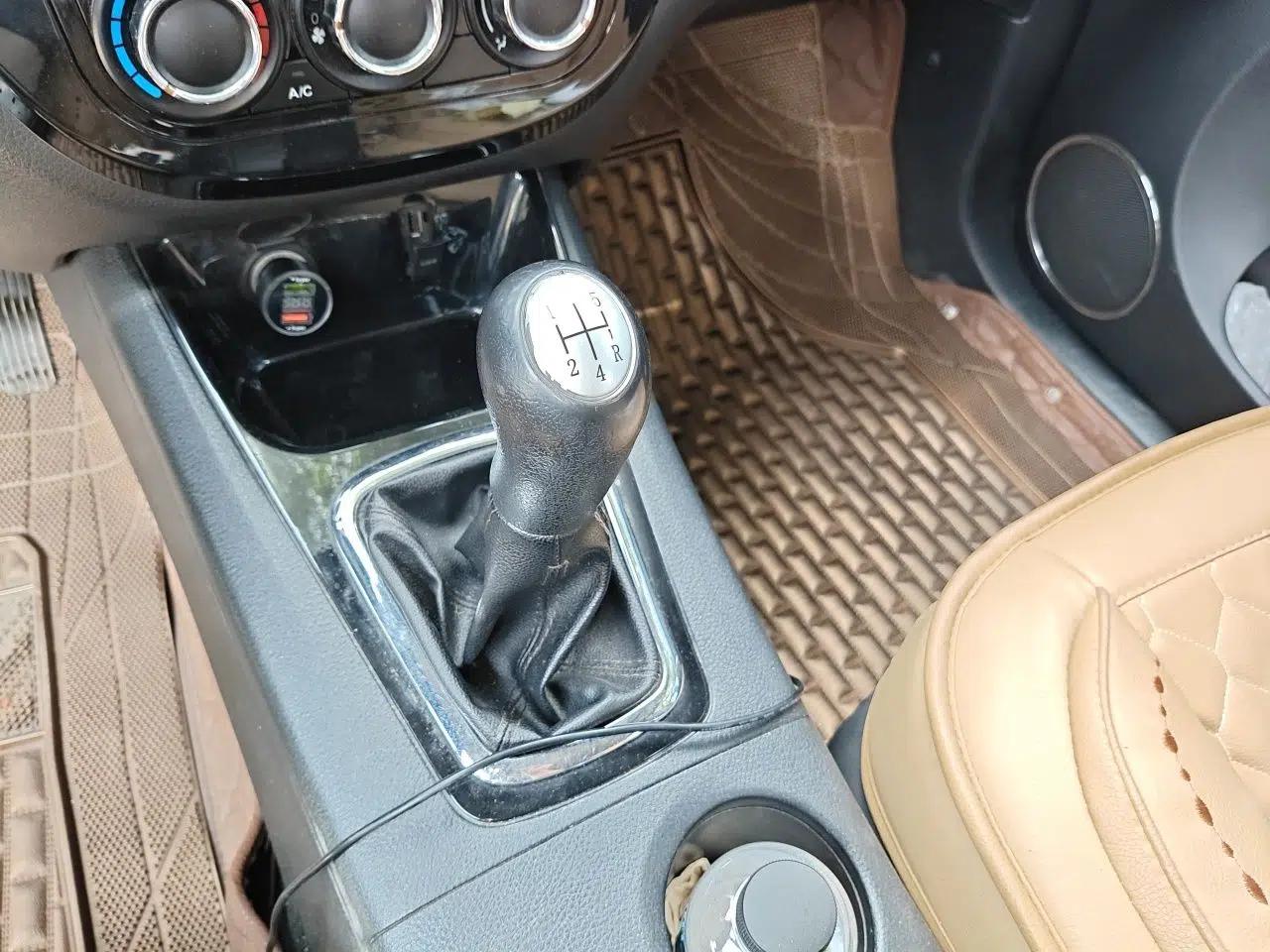 FORTHING Joyear X5 2013 1.6L Manual Luxury Model China IV Standard — миниатюра 15