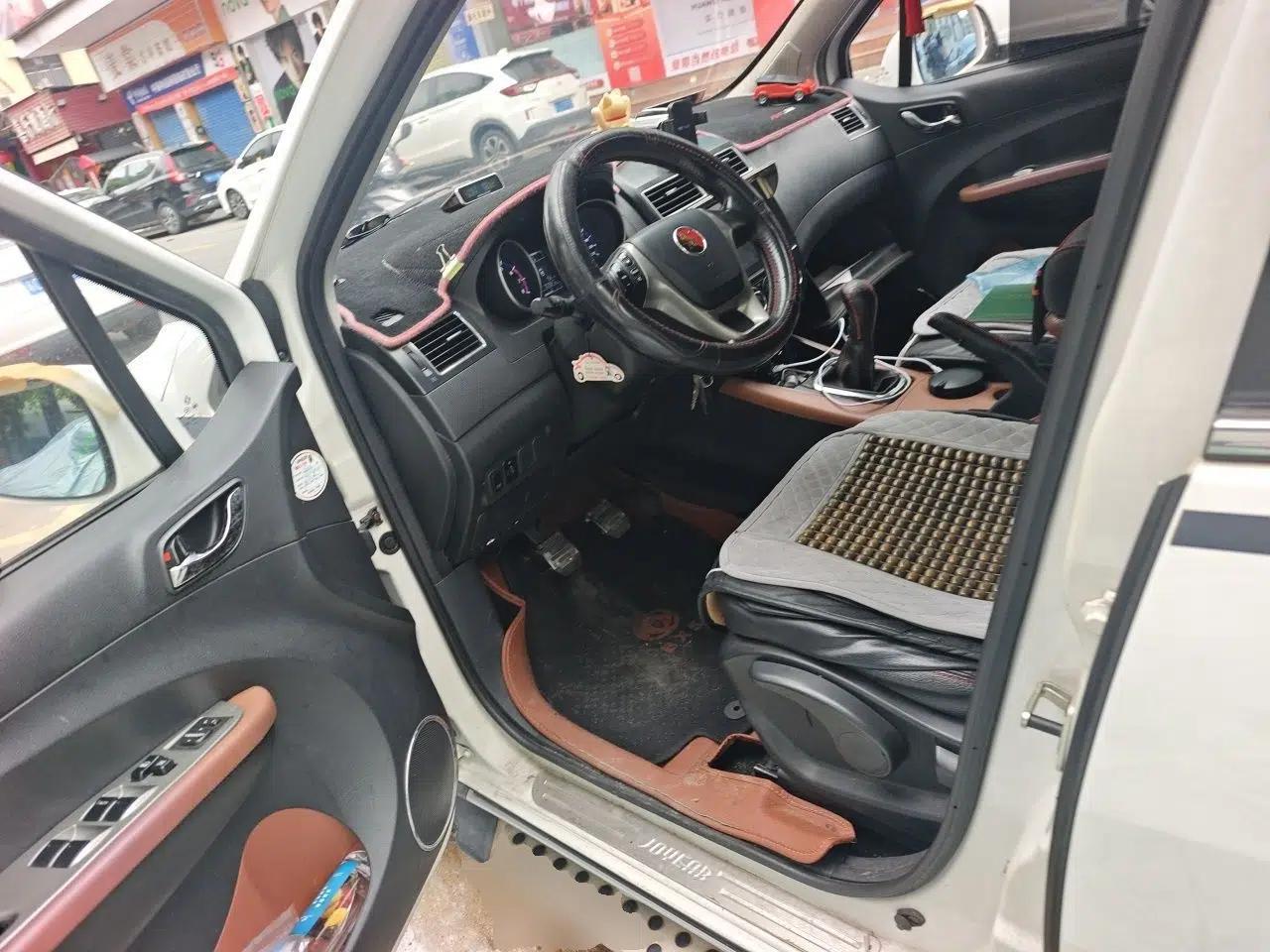 FORTHING Joyear X5 2015 1.6L Manual Luxury Model — миниатюра 17
