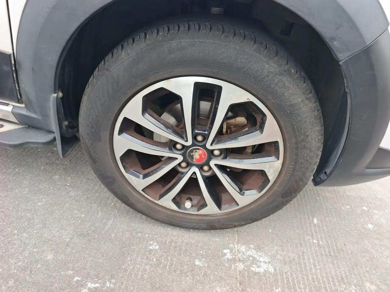 FORTHING Joyear X5 2015 1.6L Manual Luxury Model — миниатюра 8