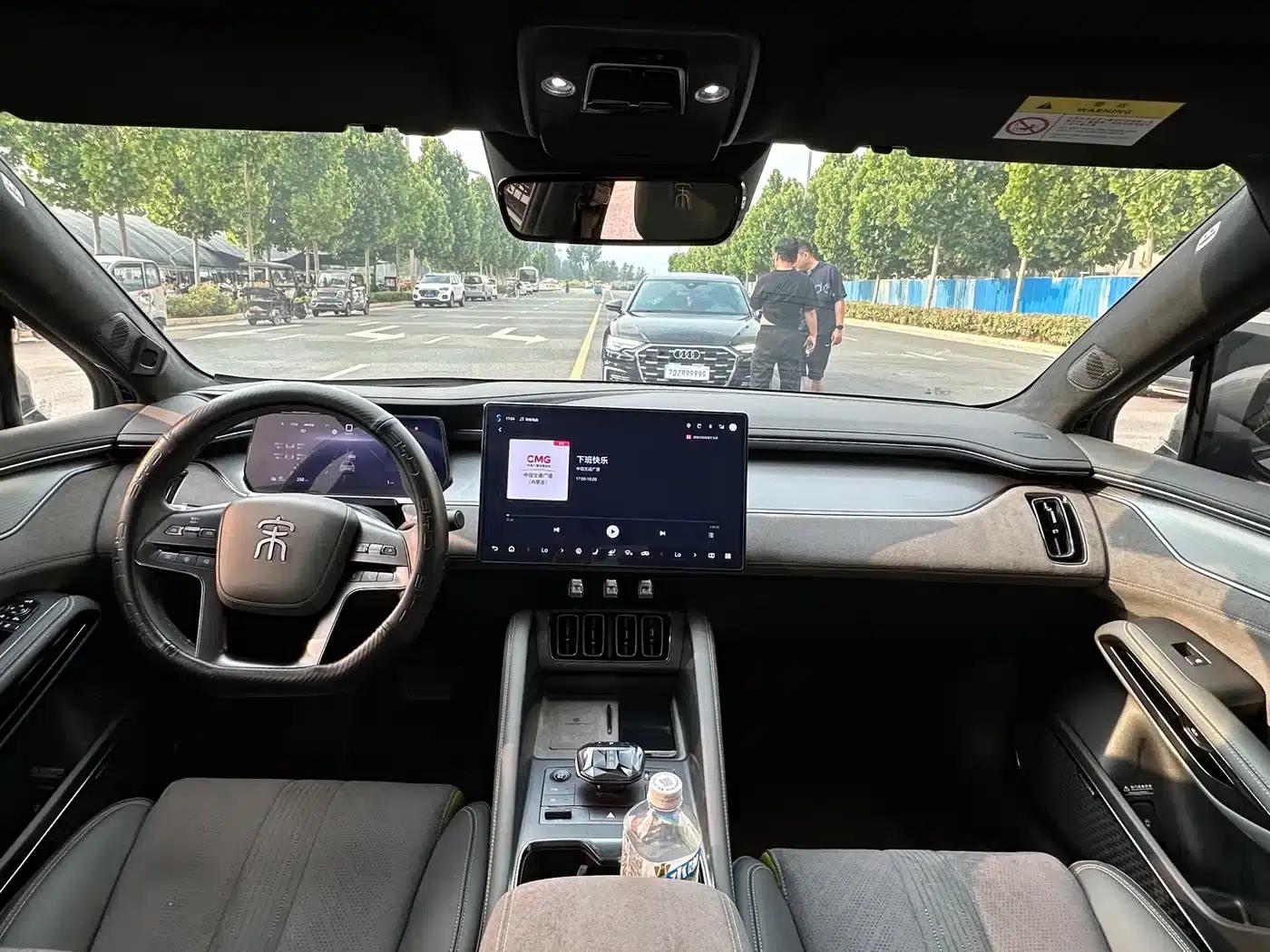 Song L EV 2024 Model 602km AWD Excellence Edition — миниатюра 4