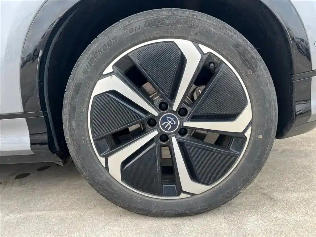 Song L EV 2025 Model 662km Excellent Intelligent Driving Edition — миниатюра 24