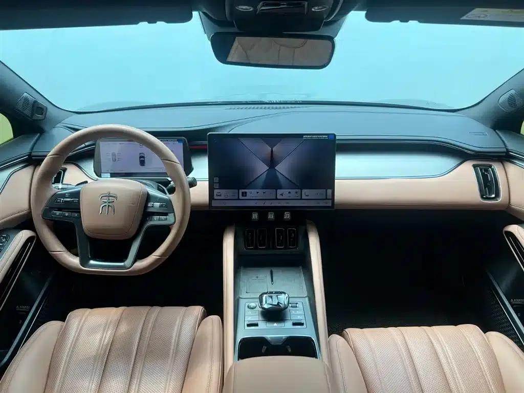 Song L EV 2025 Model 662km Excellent Intelligent Driving Edition — миниатюра 6