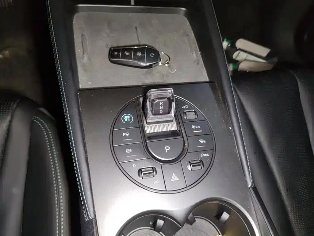 Seal 06 2025 DM-i Intelligent Driving Edition 120KM Premium Model — миниатюра 14