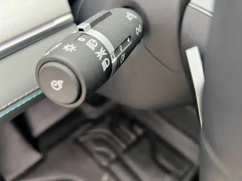 Song L DM-i 2025 Smart Driving Edition 160km/h Excellent Model — миниатюра 10