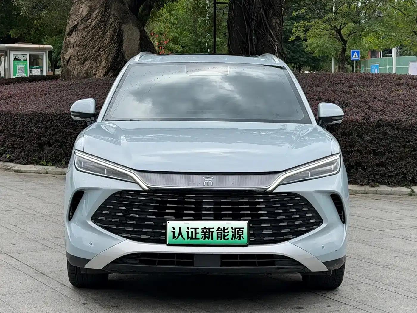 Song L DM-i 2025 Smart Driving Edition 112km Leading Model — миниатюра 2