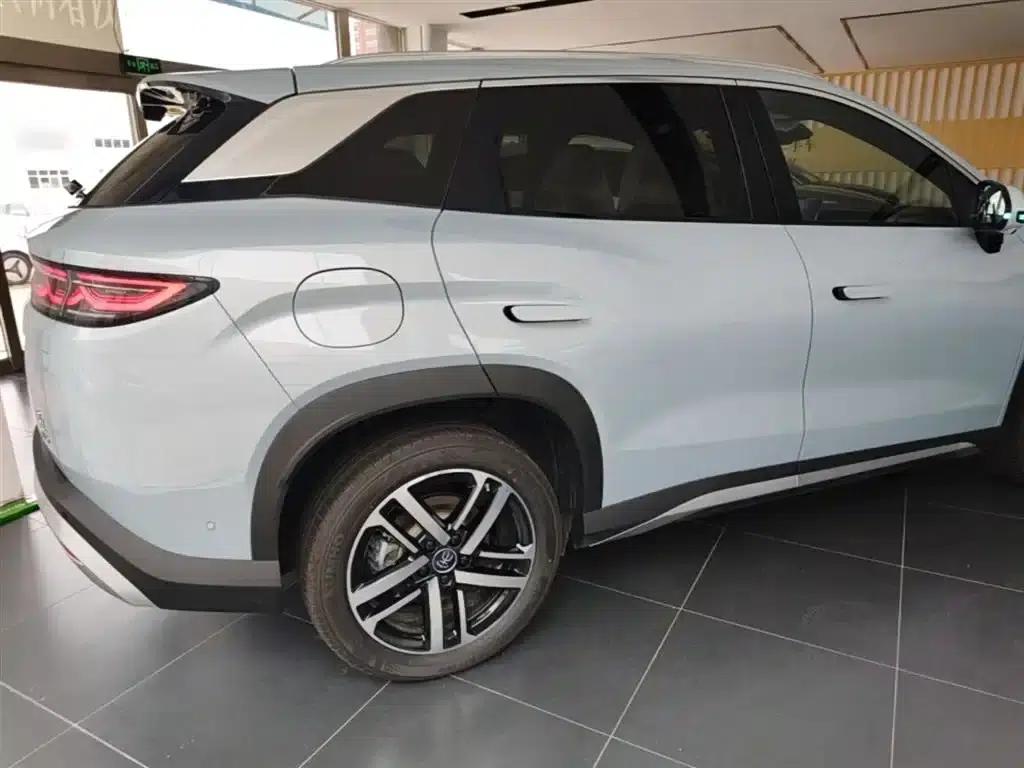 Song L DM-i 2025 Smart Driving Edition 112km/h Superior Model — миниатюра 7
