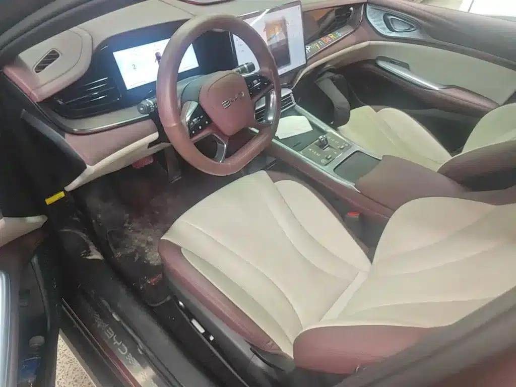Seal 2023 DM-i 1.5L 121km Premium — миниатюра 15