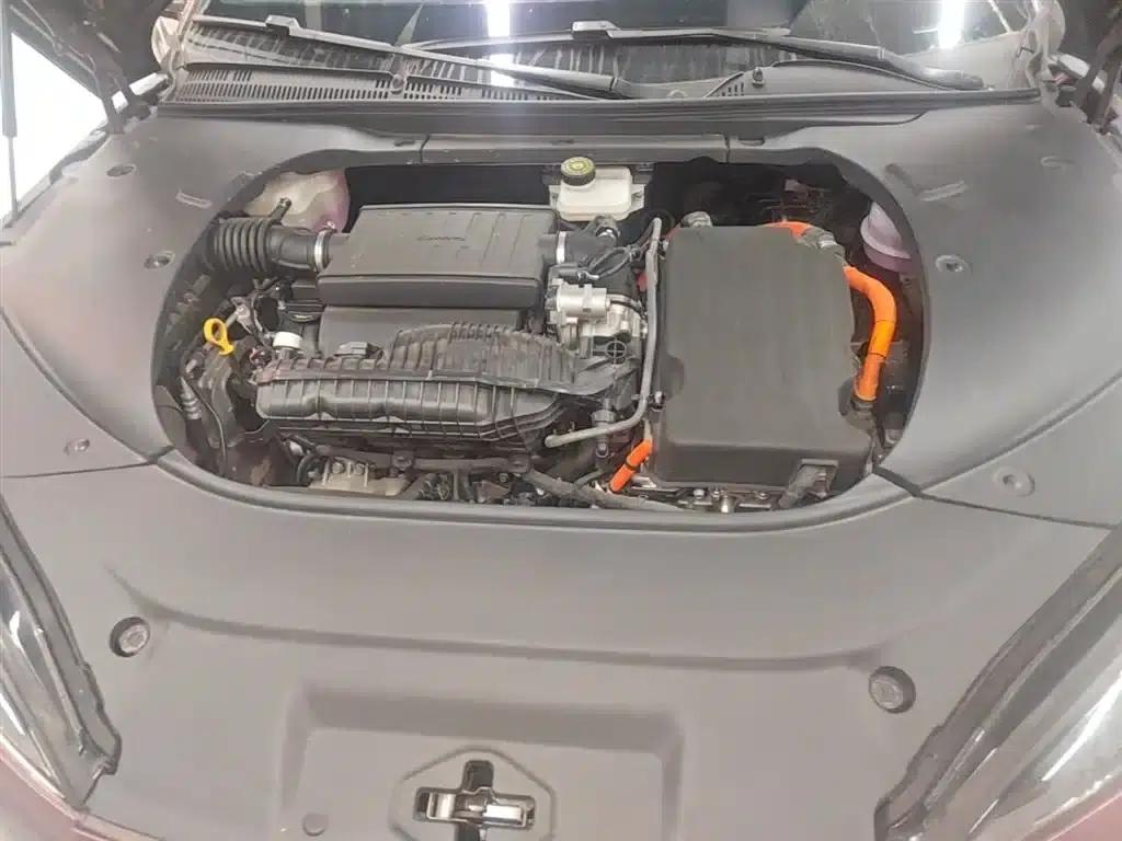 Seal 2023 DM-i 1.5L 121km Premium — миниатюра 20