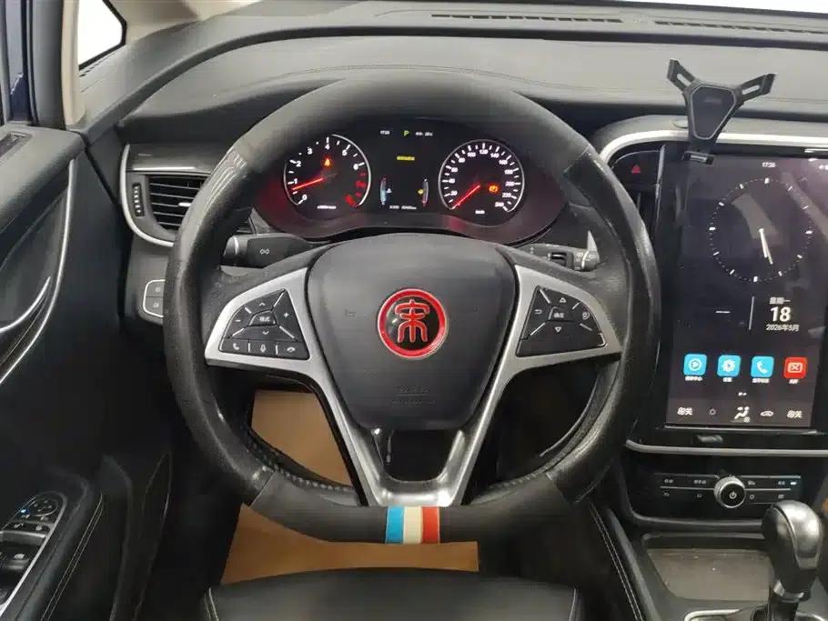 Song MAX 2017 1.5T Automatic Intelligent Luxury 7-Seater — миниатюра 15
