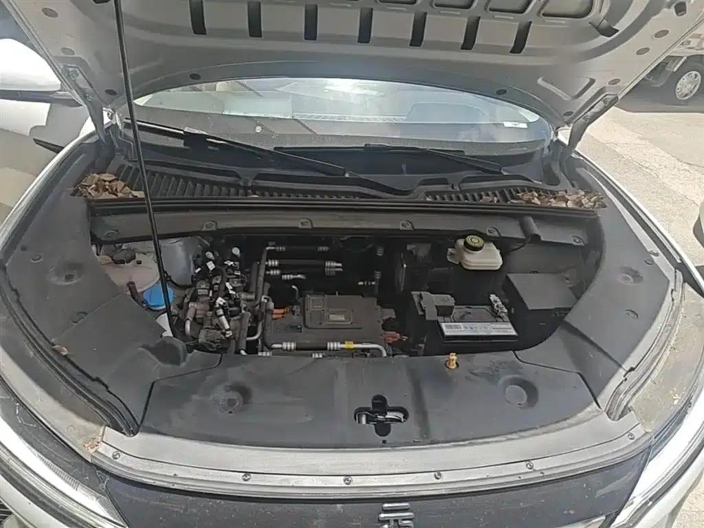 Yuan UP 2024 Model 401KM Leading Edition — миниатюра 20