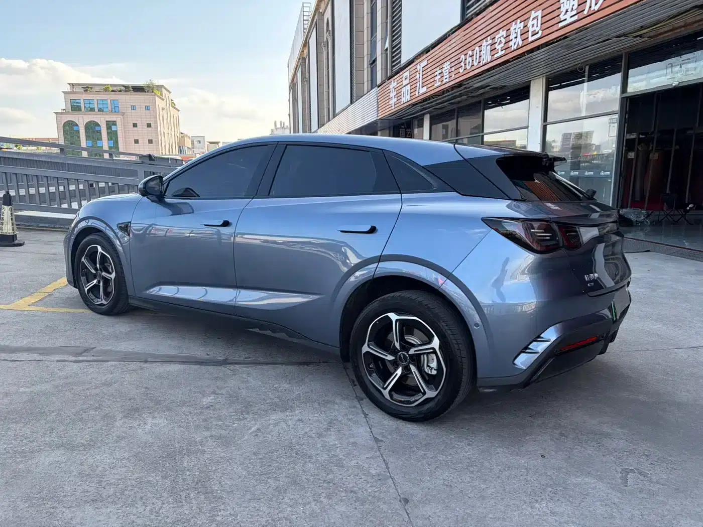 Seal 06GT 2025 Model 505 Wave Plus Edition — миниатюра 4