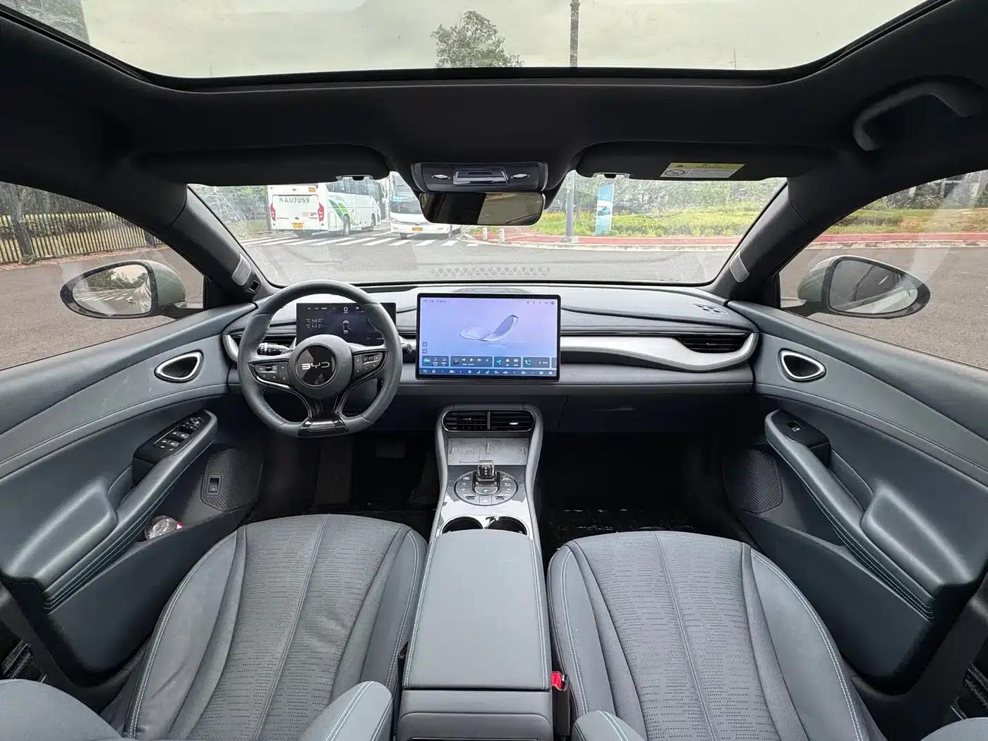 Seal 06GT 2025 Smart Drive Edition 550 4WD Hot Wave Edition — миниатюра 11