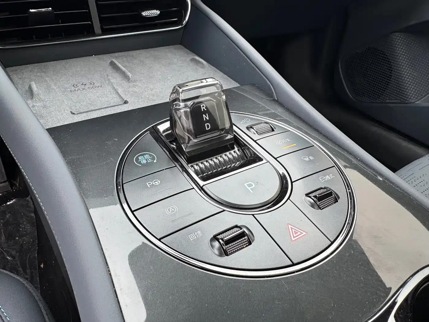 Seal 06GT 2025 Smart Drive Edition 550 4WD Hot Wave Edition — миниатюра 7